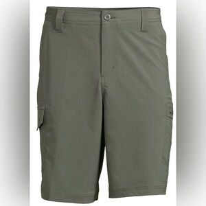 👗George green at the knee cargo shorts